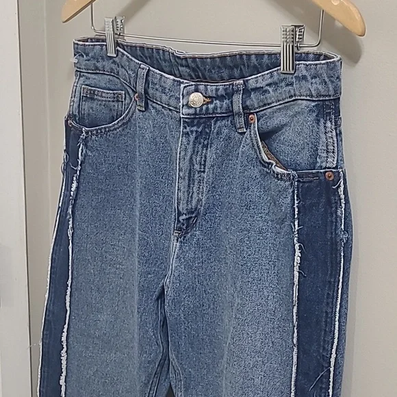 MONKI - Two-Tone Denim Jeans - Picture 2 of 6